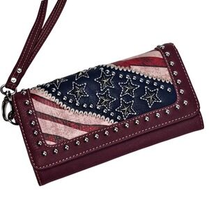 Montana‎ West American Flag Studded Wristlet Wallet Patriotic Western Style